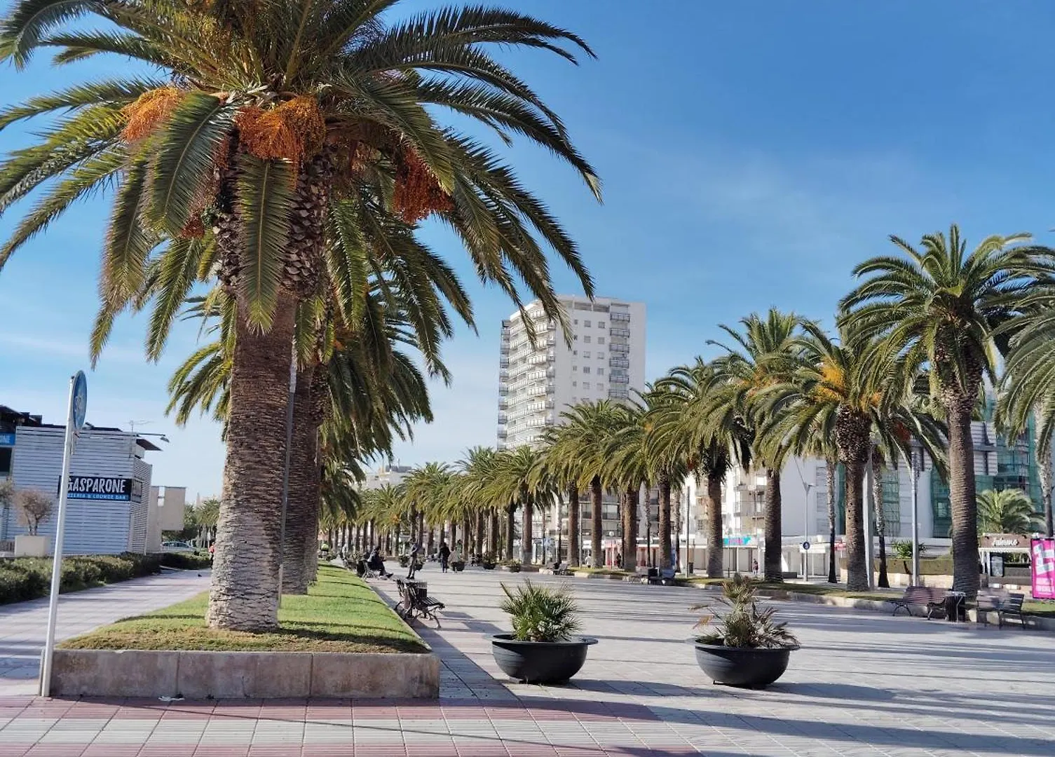 Chez Chantal 3 Chambres Au Centre Touristique De Salou Avec Garage Apartment